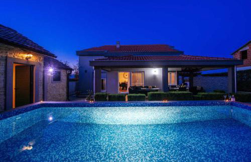 Villa Enna with heated pool, Zadar - Foto 74