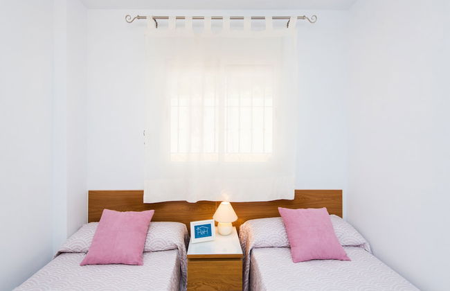 RentAndHomes Carvajal Playa - Foto 4