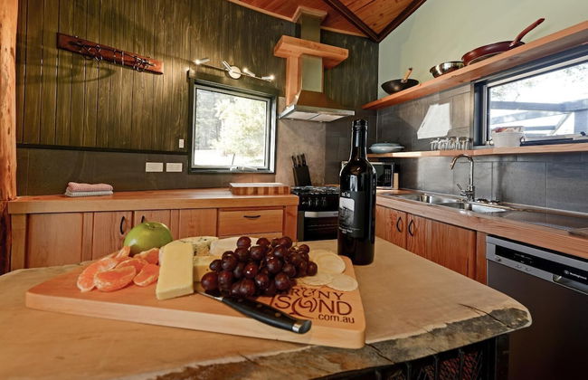 Taylors Bay Cottage - Photo 7