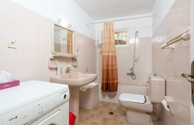 Villa Elia Large Private Pool Walk to Beach Sea Views A C Wifi Car Not Required - 1978 - Foto 41