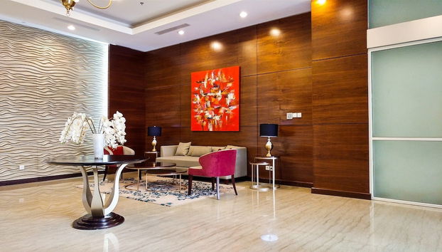 Brand New and Homey 2BR Apartment at Nifarro Park - Foto 2, Vestíbulo