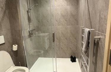 Studio Flat Above MK Station - Foto 3