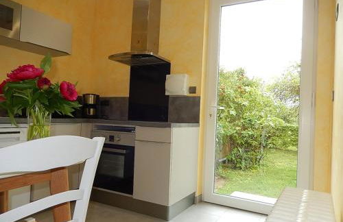 Logement indépendant dans cité médiévale - Foto 4