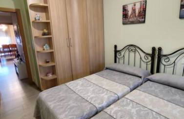 apartamento de tres dormitorios con garaje y todos los servicios cerca - Foto 7