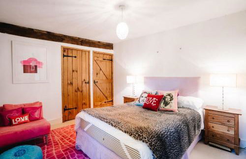 The Long Barn, a stylist barn conversion on a farm - Foto 22