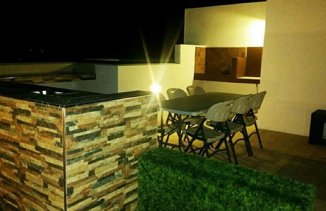 Sugareef West Coast Luxury Penthouse - Photo 30