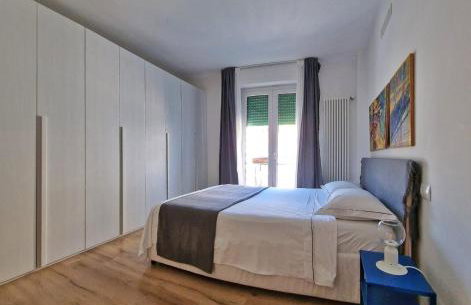 Modern house in the center of Recco with Parking - Foto 8