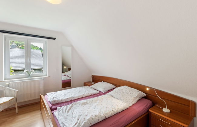 Schones Ferienhaus in Winterberg mit Terrasse - Foto 9