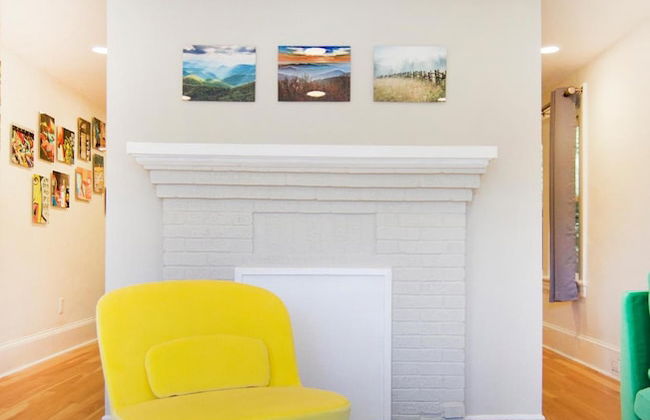 Downton Annie Apartment Four 2 BD 1BA Parking - Foto 34