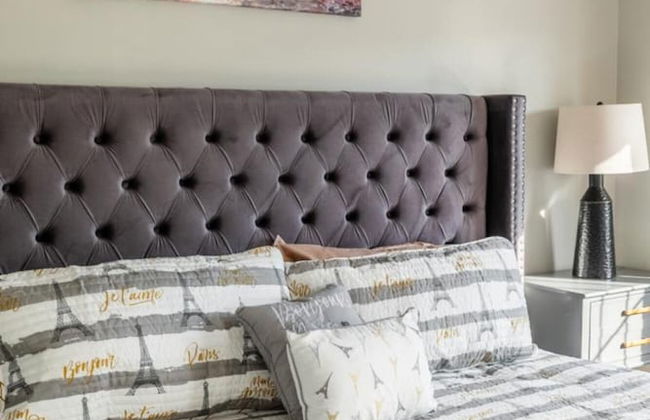 Unique Townhome Private HOT TUB Gym Sauna BBQ Playground Garage - Foto 11