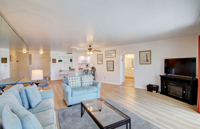 355 El Matador 1 Bedroom Condo by RedAwning - Photo 9