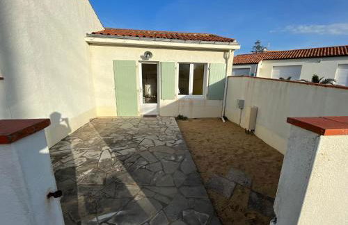 La Tranche Cozy Stay! - Photo 5