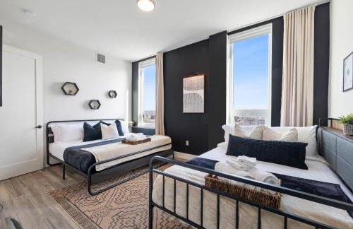 2BR, King Bd, Free Prkn, Gym, NYC View, 8min Train - Foto 4