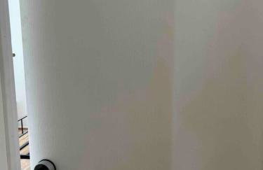 Spacious peaceful rm in home No Car No problem - Foto 11