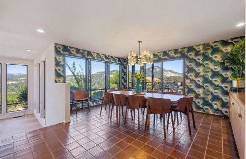 Spectacular & Secluded Wine Country Estate - Photo 7