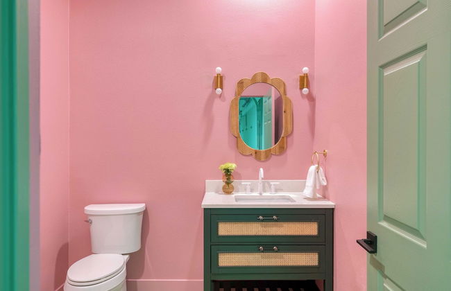 The Pond Estate by Avantstay Maximalist Designer Compound w/ 2 Casitas, Indoor + Outdoor Pools, Tennis Court, & Gorgeous Mountain Views 12k Sqft - Foto 28