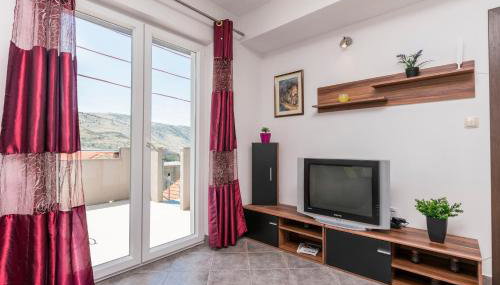 House Lisica - Photo 4