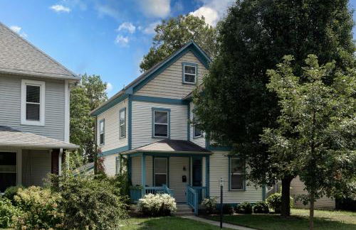 Indy Gem, Mins from Downtown with Hot Tub - Photo 13