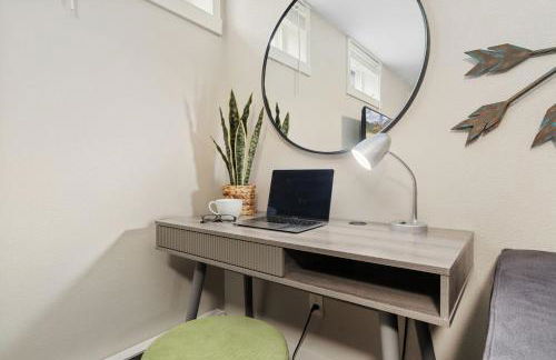 Charming Bungalow Next to CSU - Free Cruiser Bikes - Foto 5