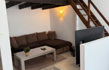 OULLINS T3 COSY 70M2 - 6 Pers 2 Chambre - 2 Mezzanines Métro & centre à Pied - Foto 21