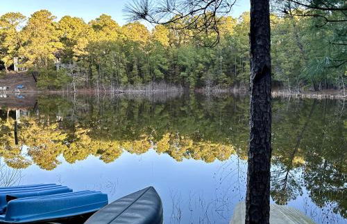 Group Cabin with Kayaks and Foosball Table in La Grange, Texas - Foto 7