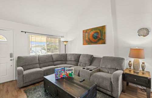 Fun Family Retreat Games, Massage Chair & Yard - Foto 24