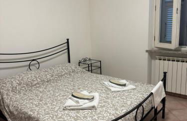 “Coccole nel borgo” 2min to outlet - Foto 24