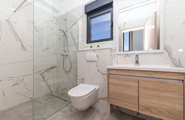 Luxurious Sanctuary Villa Primorski Dolac With Pool - Foto 14