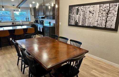 Hier Hideaway - Hot Tub - Fire Pit - King Beds - Foto 13