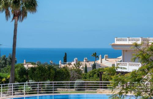 Amazing View With Pool - Photo 57