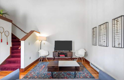 Jacuzzi 1BR loft with den and office-open concept - Foto 28