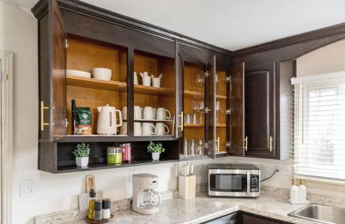 Nall Hills Gem! Great location & new interior! - Foto 22