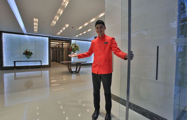 Valero Grand Suites by Swiss-Belhotel Makati - Foto 2