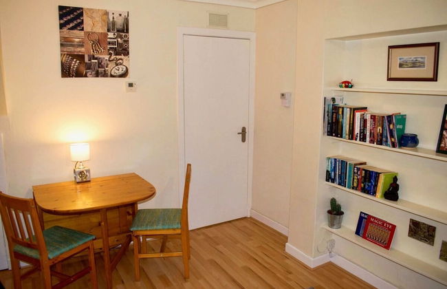 Welcoming and Homely 2 Bed in Central Location - Foto 13