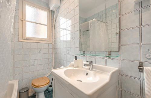 Apartamento reformado de 3 habitaciones en Sagrada Familia - Foto 40