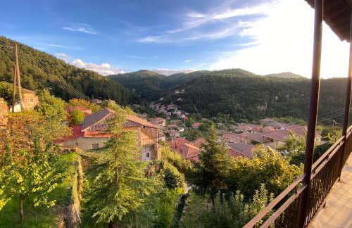 Το Aρχοντικό των Τσιντζίνων - Foto 23