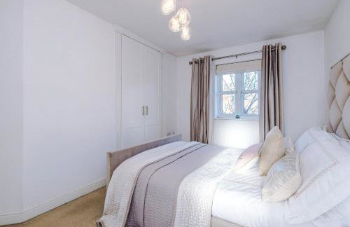 Driveway Stylish 3Bedroom Home in Middleton - Foto 44