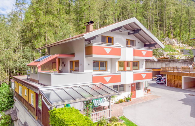 Anette Living - Foto 1