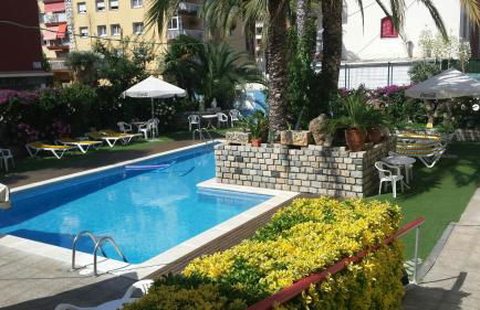 Apartaments Mar Blau Calella - Foto 1