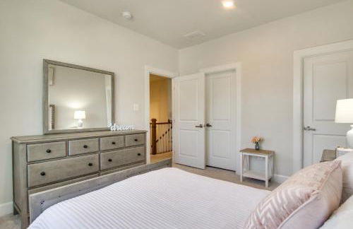 Modern Lewes Home with Deck, Grill and Pond View! - Foto 29