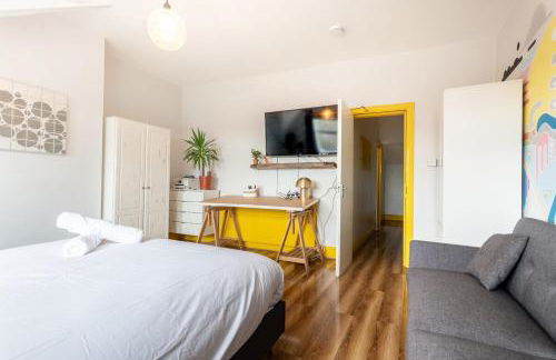 Vibrant 3 Bedroom Art Duplex Spacious & Unique - Foto 24