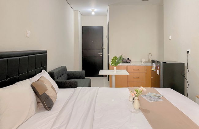 Best Furnished And Homey Studio Nifarro Park Apartment - Foto 4