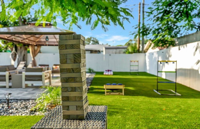 St. Pete Family Bungalow & Private Oasis - Foto 27