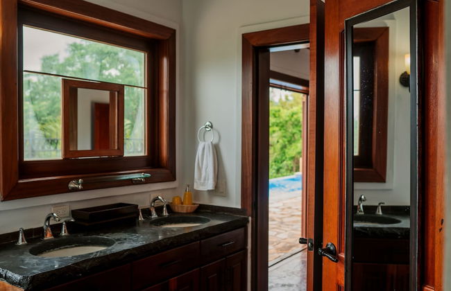 Exquisite Private Coastal Retreat 3 Bedroom Home by RedAwning - Foto 17