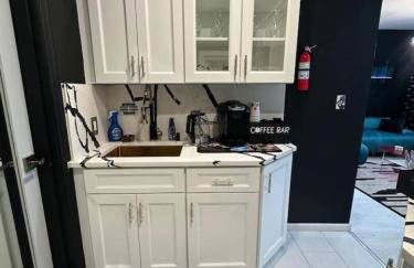 1 Large Bedroom Contemporary Luxe Stay - Foto 7