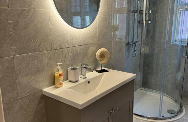 Very Large Central Property - Foto 55