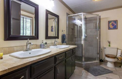 RACC00N Ridge Hot Tub Hideaway - Foto 19