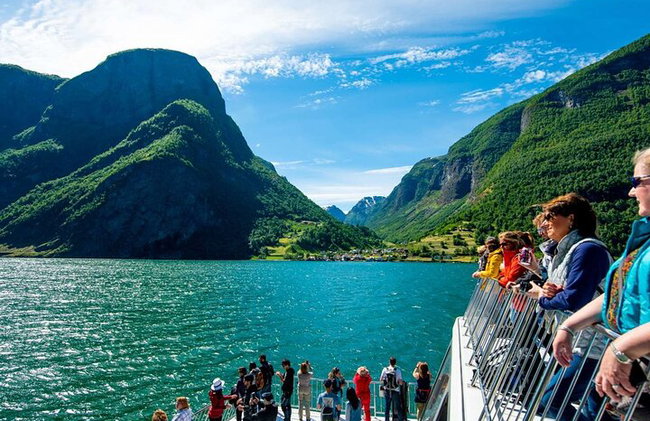 Ferrovia Flam, crociera Nærøyfjorden e punto panoramico Stegastein - Foto 10