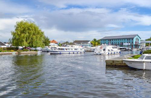 Nightingale - Photo 14