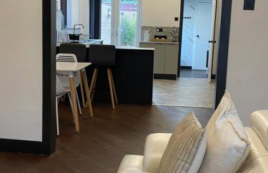 Slick Space for a Standish Stay - Photo 7